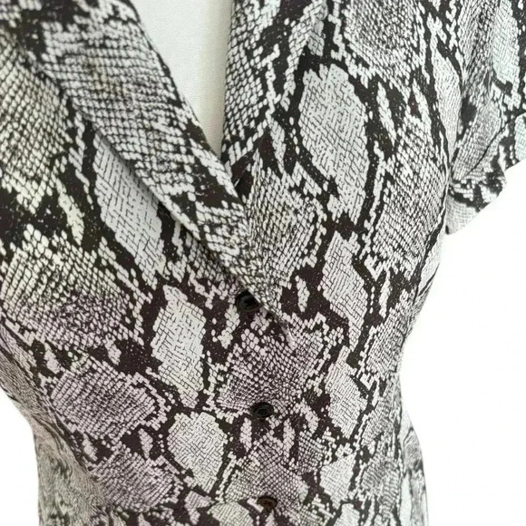 A.L.C. Clarkson Midi Shirt Dress in Nude Snake Print - Size 6 - Picture 4 of 7